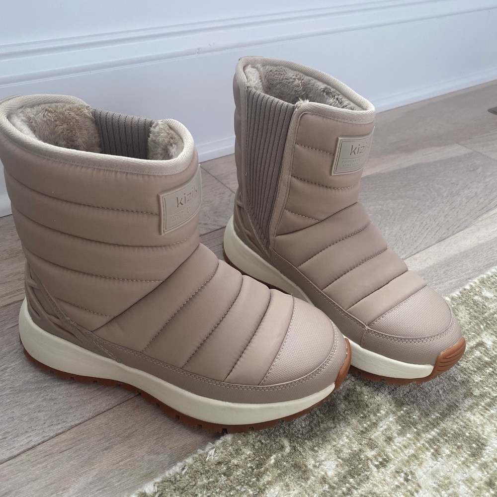 Kizik Juno Mid Boot - New